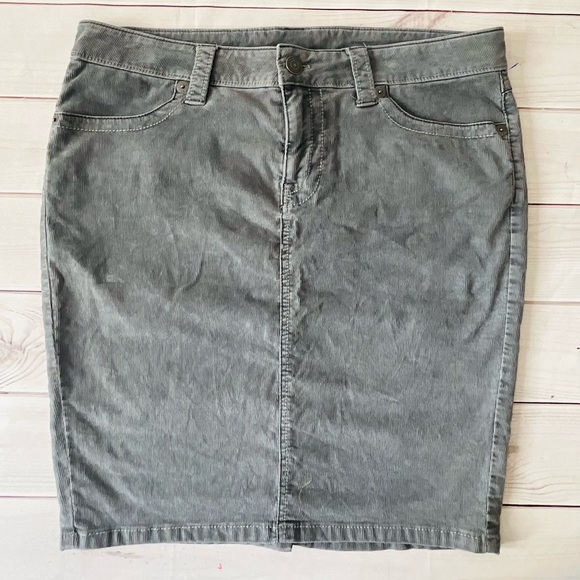 London Jean Smoky Gray Corduroy Skirt – Size 14 Office Church Casual Stretchy - Picture 1 of 7